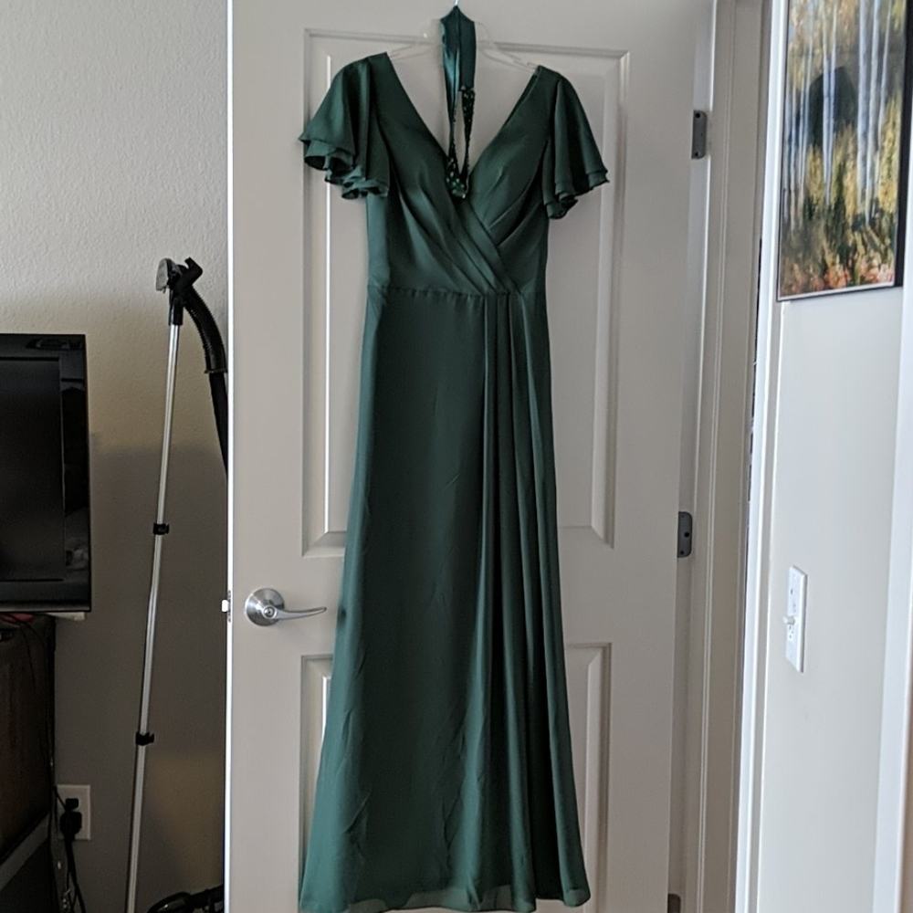 Green dress/gown